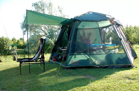 Палатка Bungalow Lux Green V2 Tramp зеленый