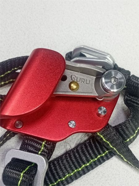  Зажим ножной Guru Glide right в Брянске  