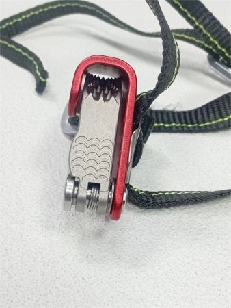  Зажим ножной Guru Glide right в Брянске  