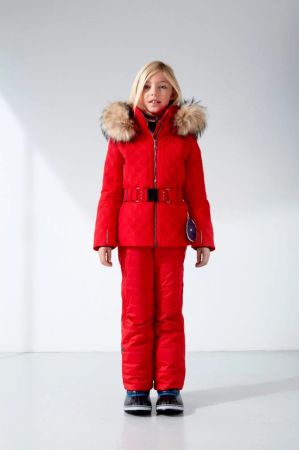 Куртка горнолыжная Poivre Blanc с иск.мехом W21-1003-JRGL/A красный в Брянске